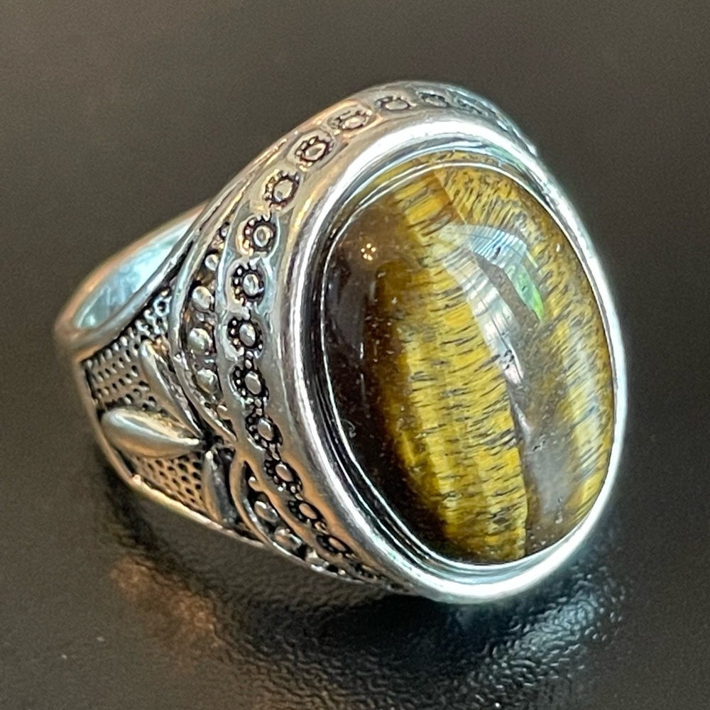 Mens tiger’s eye stone ring size 7.5